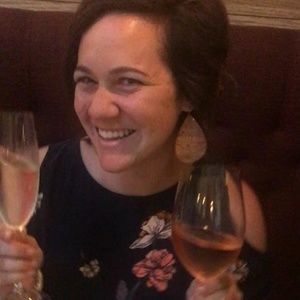 Meet your Posher, Shelly